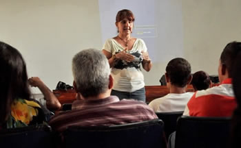 Dra. Luisa Ramírez, Sexóloga, Médica en Salud Pública